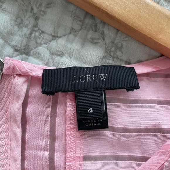 Pretty pink J Crew top - Picture 4 of 4